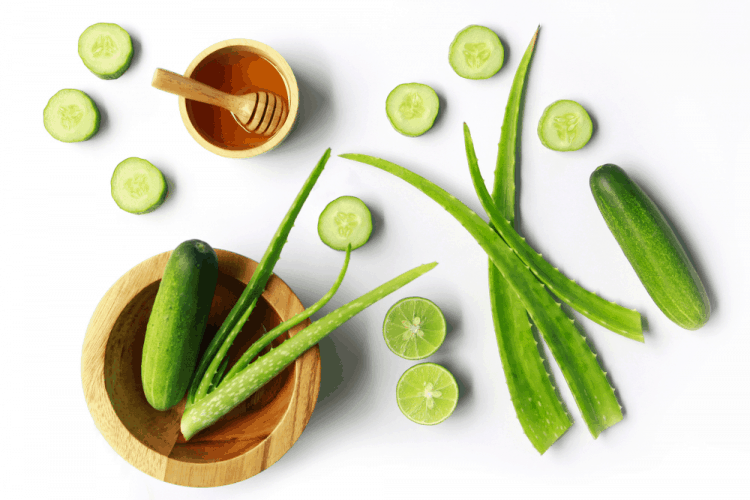 Cách tự nhiên giúp cô bé sáng hồng