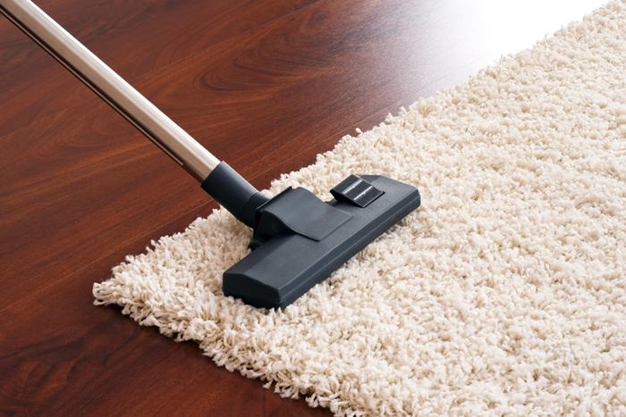 Cách vệ sinh thảm trải văn phòng dễ dàng