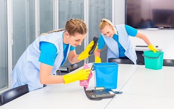 Kinh nghiệm chọn dịch vụ vệ sinh công nghiệp uy tín